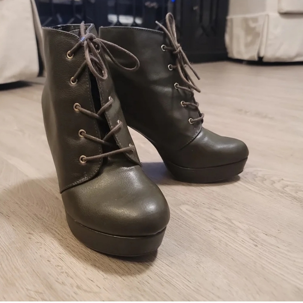MIA Black Lace-up Booties